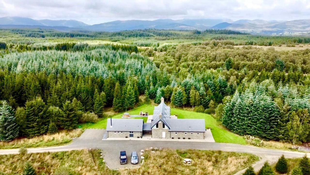 The Lodge At Muir Estate Thornhill  Exteriör bild
