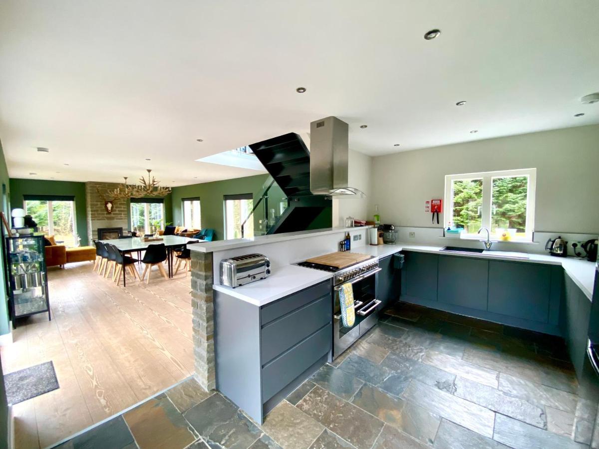 The Lodge At Muir Estate Thornhill  Exteriör bild