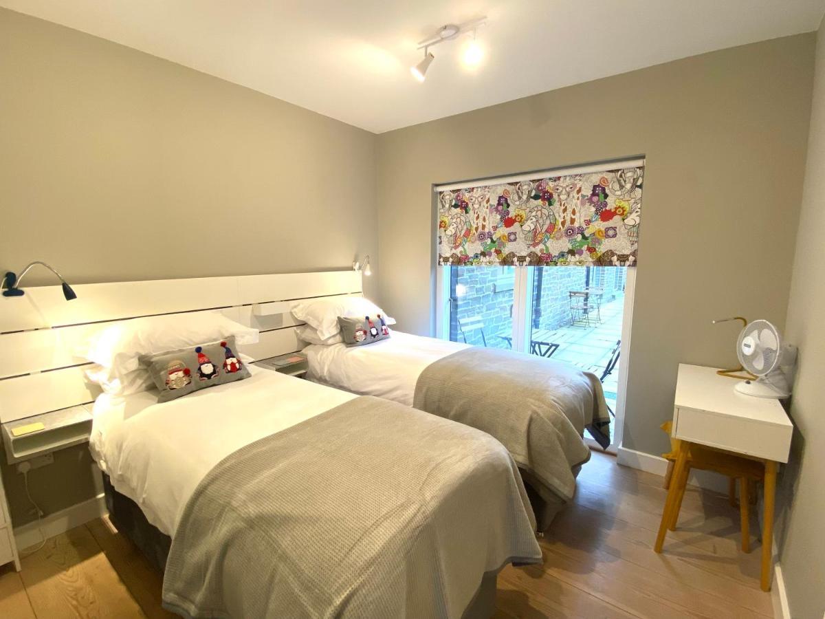 The Lodge At Muir Estate Thornhill  Exteriör bild